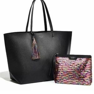 BNWT 2018 Victorias secret large Tote and zipper bag